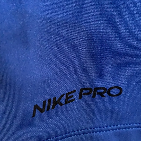 NIKE!! - Picture 5 of 11